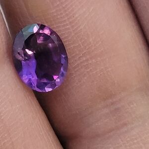 Amethyst Natural Oval Grqpe Mix Shift Gem